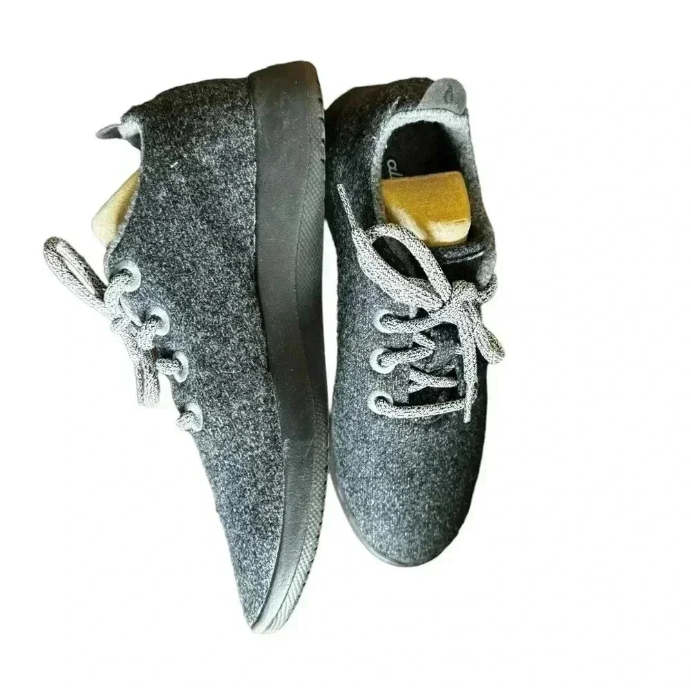Allbirds Tuke Shade Size 7 shoes Athletic Shoe
